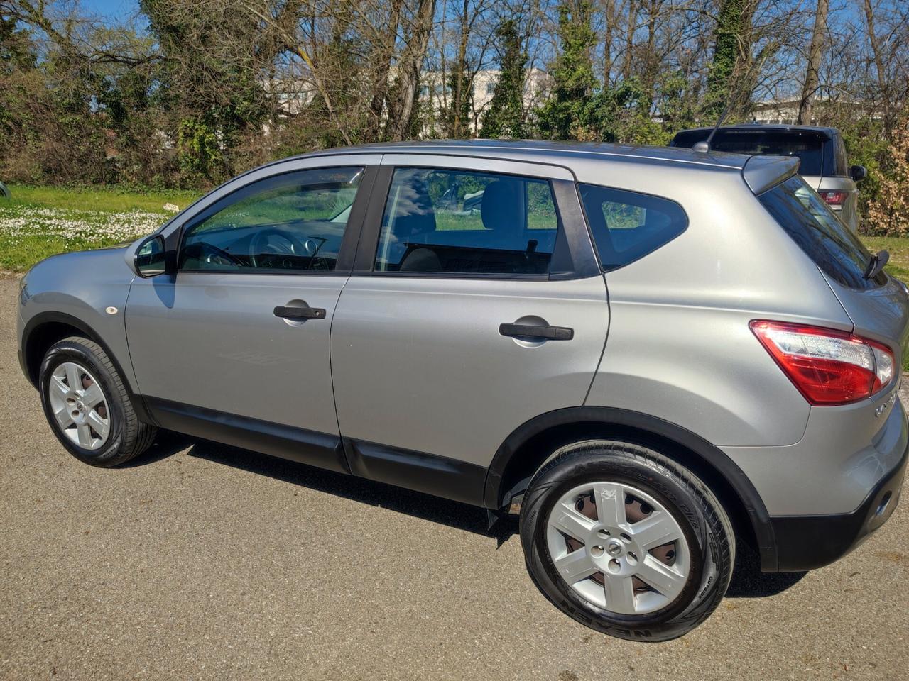 NISSAN QASHQAI 1.5DIESEL POCHI KM UNICO PROPRIETARIO