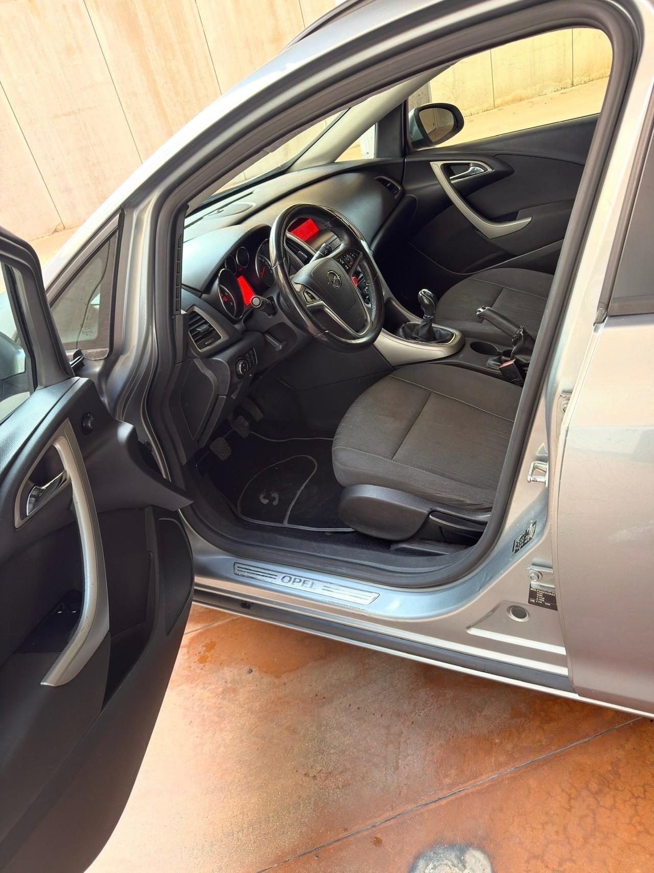 Opel Astra 1.7 CDTI 110CV Sports Tourer Elective