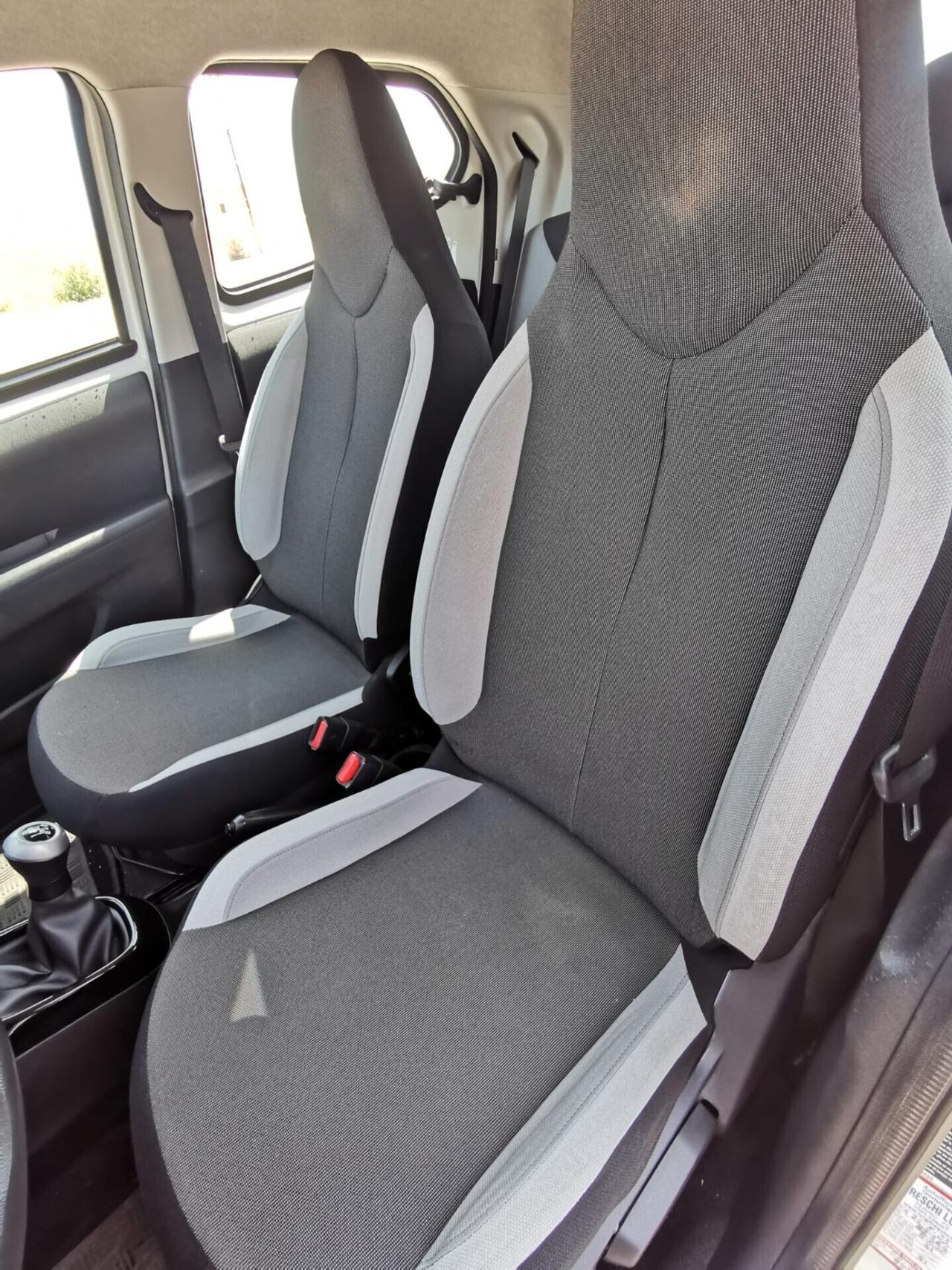 Toyota Aygo 1.0 VVT-i 69 CV 5 porte x-cool 10/2014