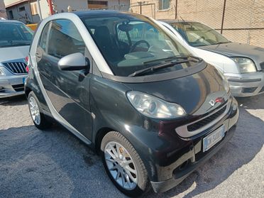 Smart ForTwo 1000 62 kW coupé passion