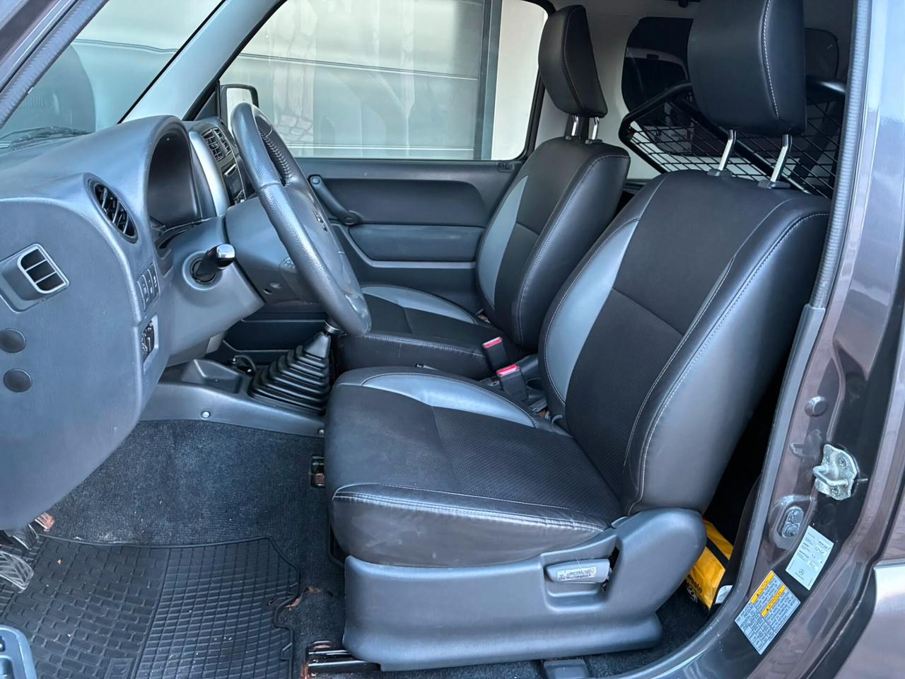 SUZUKI JIMNY 4WD 1.3i 85CV EVOLUTION PELLE GANCIO KM 29000