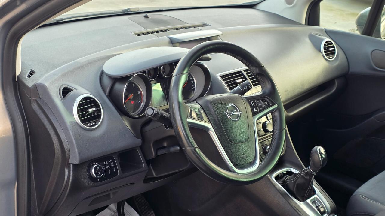 Opel Meriva 1.3 CDTI 95CV ecoFLEX Cosmo