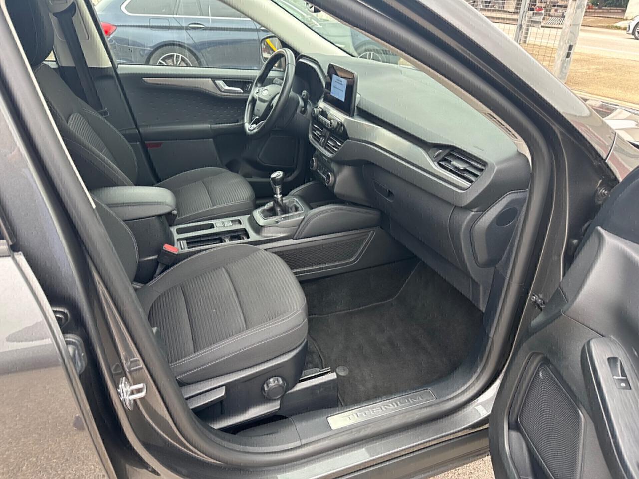 Ford Kuga PREZZO IVA ESPOSTA COMPRESA