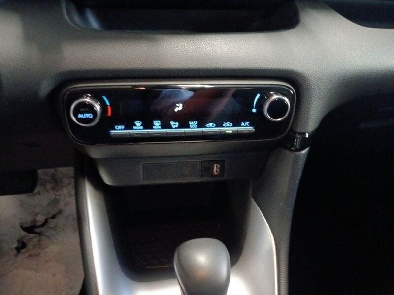 Toyota Yaris Hybrid Trend