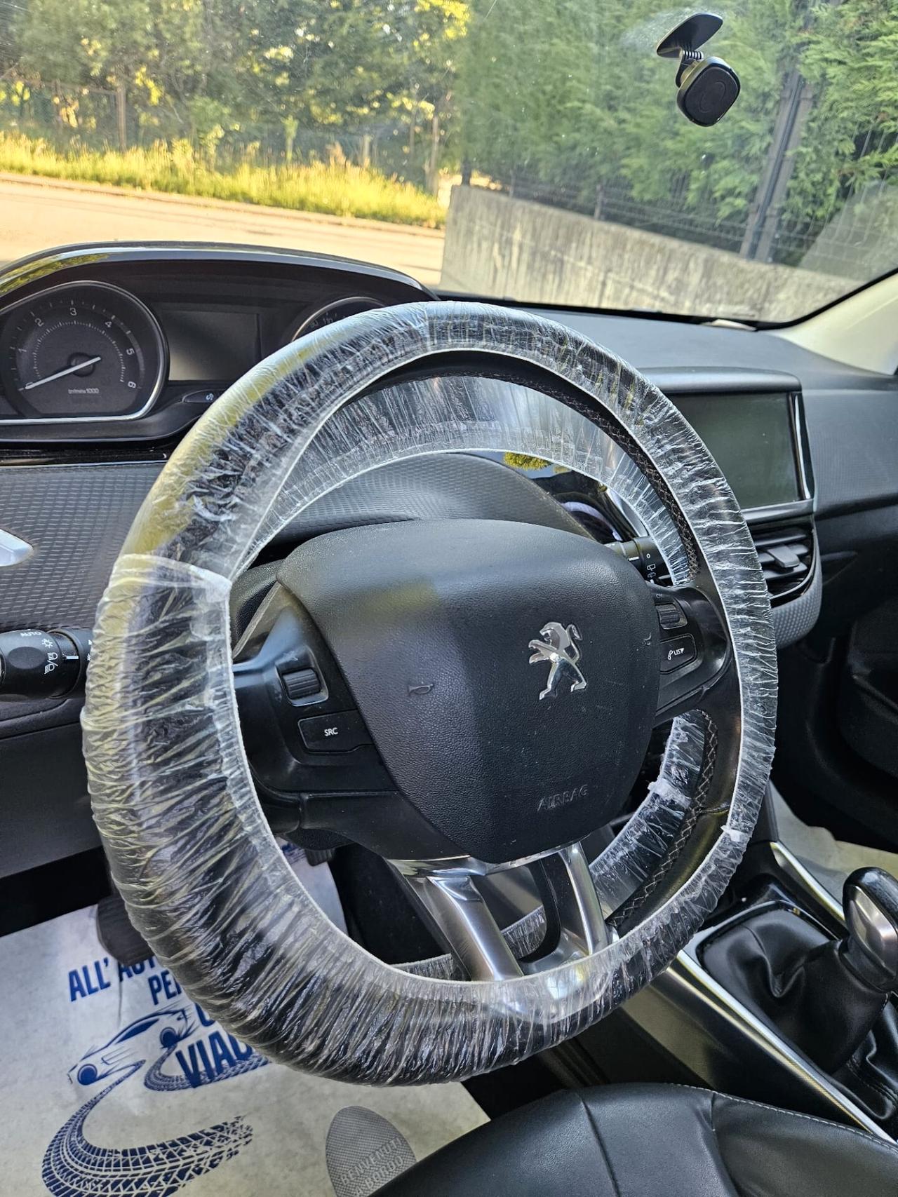 Peugeot 2008 neopatentati
