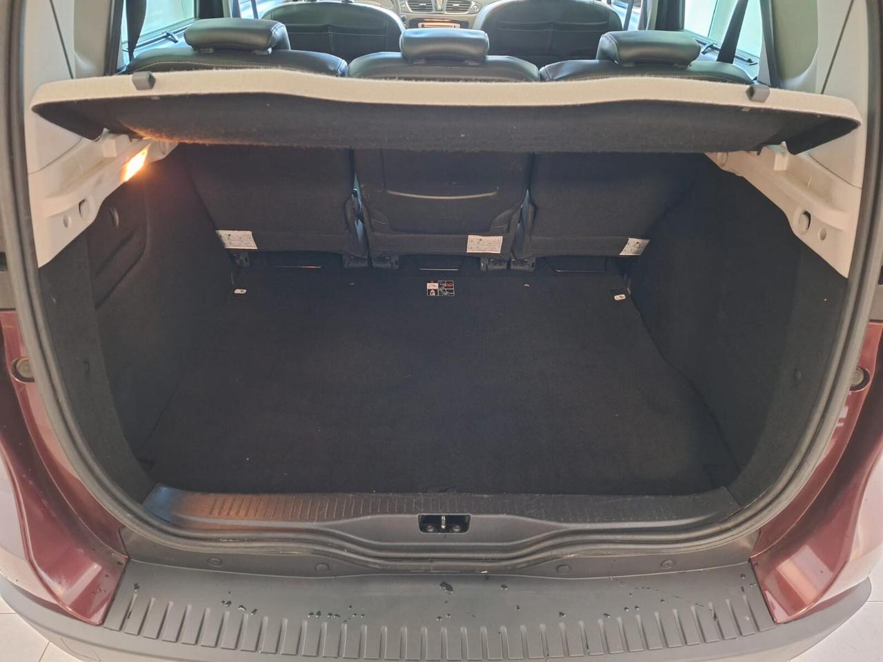 Renault Scenic X-Mod 1.5 dCi 110CV S&S Bose