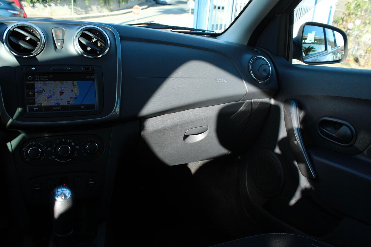 Dacia Sandero 1.2 GPL 75CV Lauréate