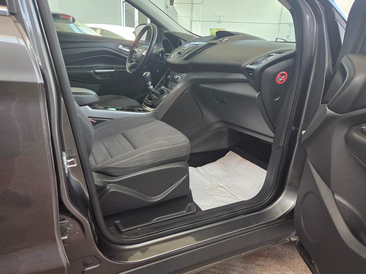 Ford Kuga 2.0 TDCI 115 CV 2WD Business