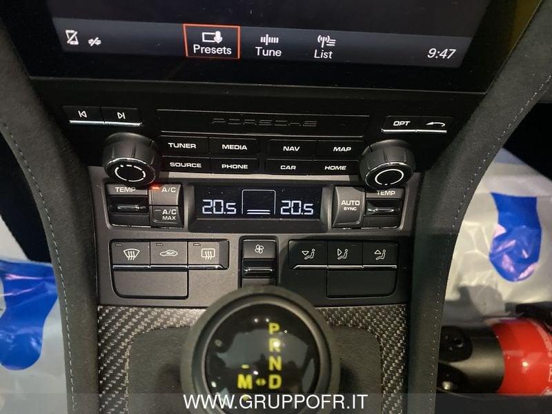 Porsche 718 Cayman 4.0 GT4 RS