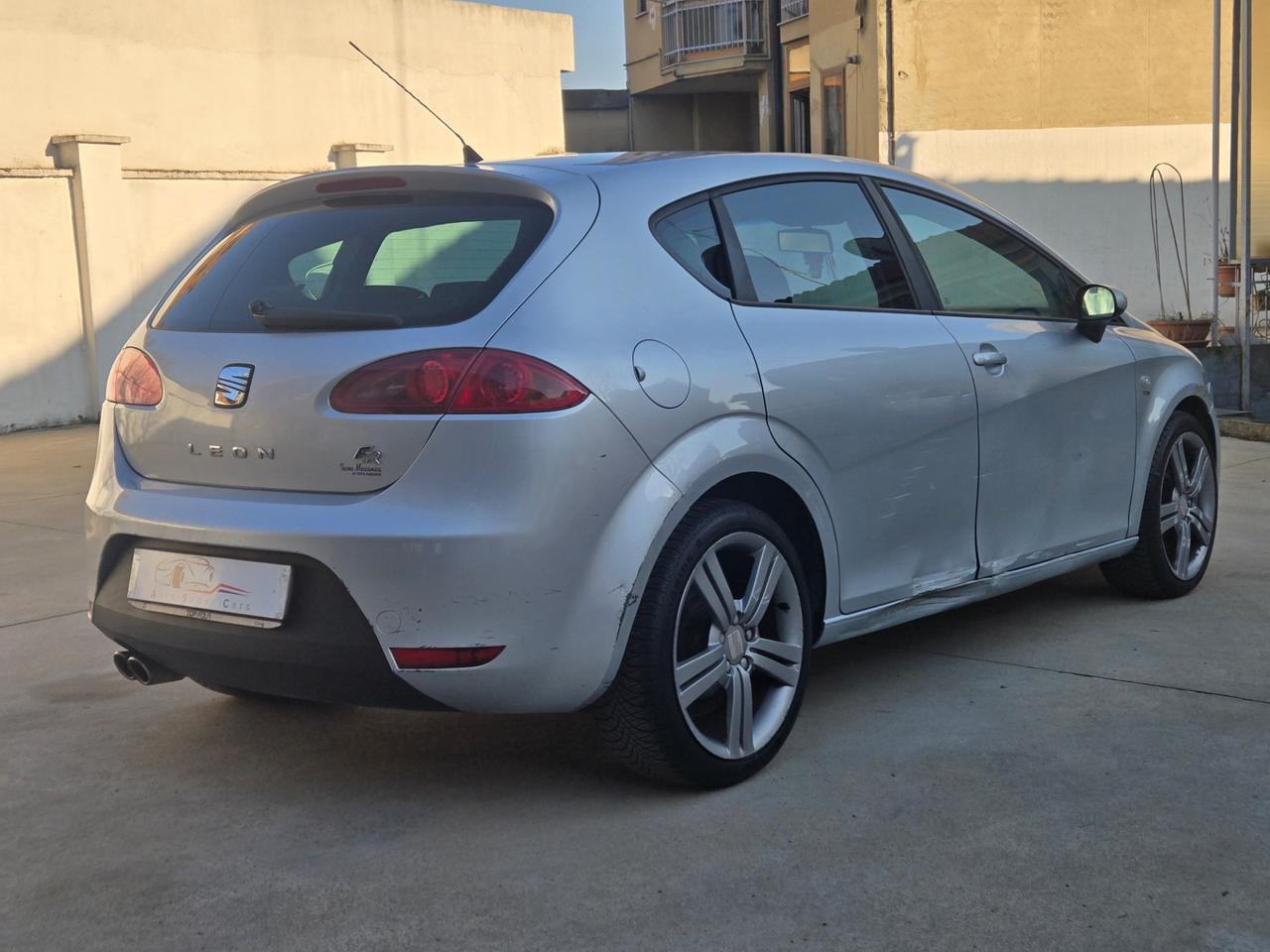 Seat Leon 2.0 TDI DPF FR