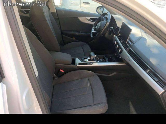 AUDI A4 A4 40 2.0 tdi mhev Business quattro 204cv s-tronic
