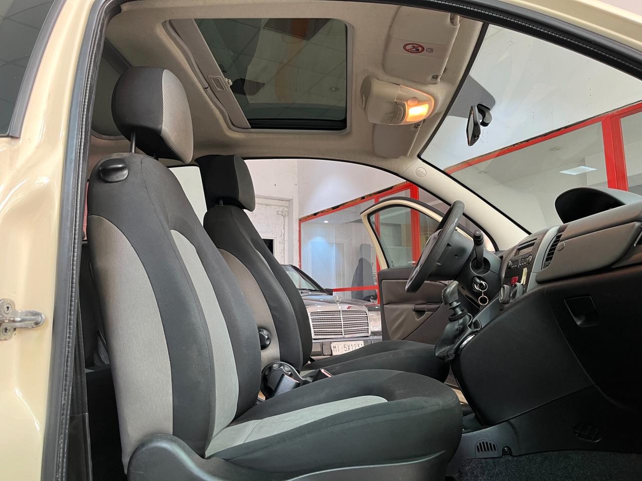 Lancia Ypsilon 1.2 16V Argento