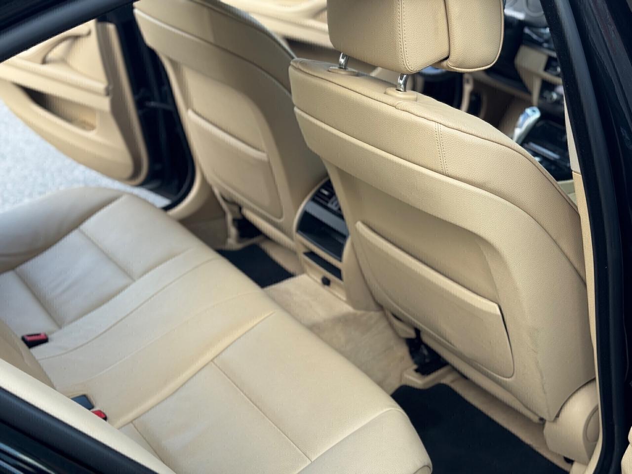 Bmw 525 Berlina xDrive Luxury Automatico !