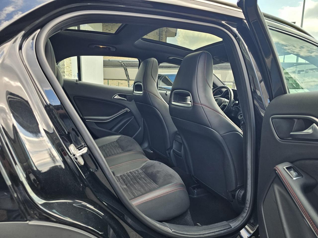 Mercedes-benz GLA 200 CDI Automatic Premium TETTO APRIBILE