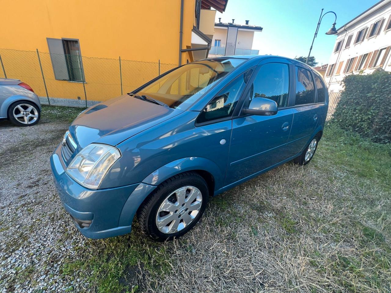 Opel Meriva 1.6 16V Cosmo