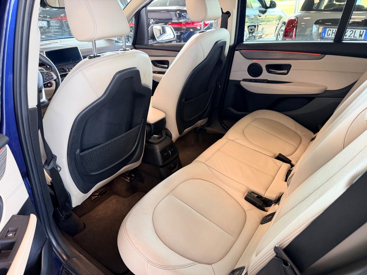 Bmw Serie 2 Gran Tourer 218d Luxury auto