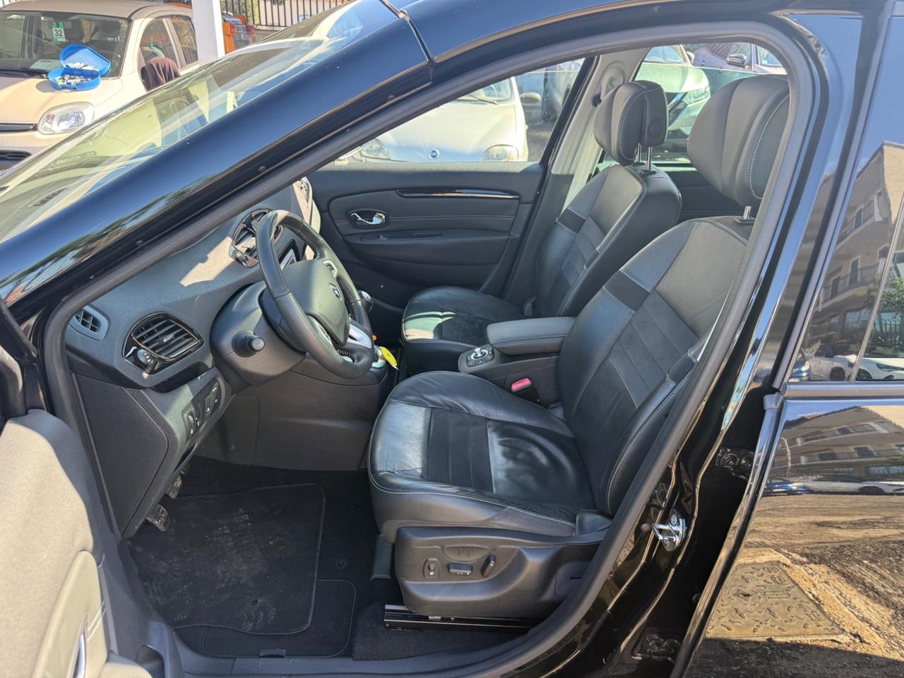 Renault Scenic Scénic 1.6 dCi 130CV S&S 7posti Bose Tetto apribile