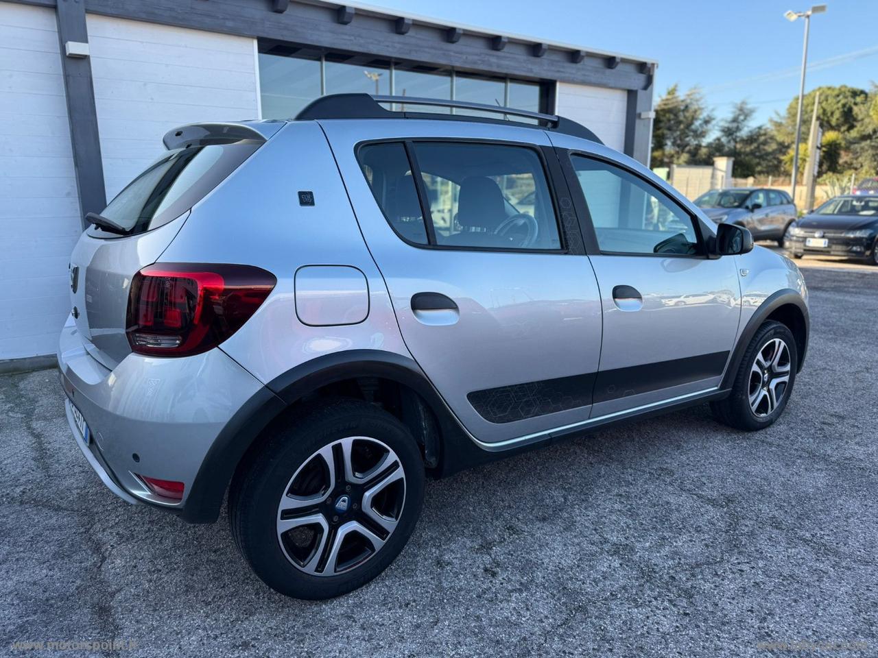 DACIA SanderoStepway1.0TCe100 ECO-G 15th Anniv