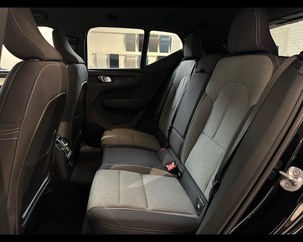 VOLVO XC40 Recharge Core T5 AUT