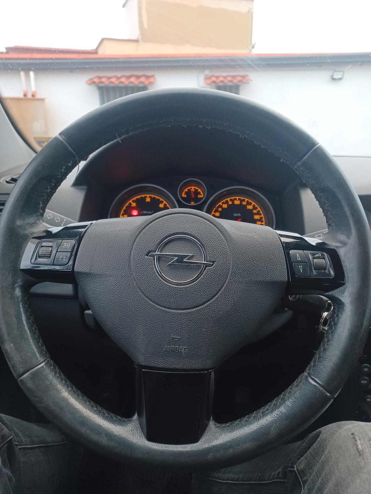 Opel Astra 1.7 CDTI 125CV 5 porte Cosmo