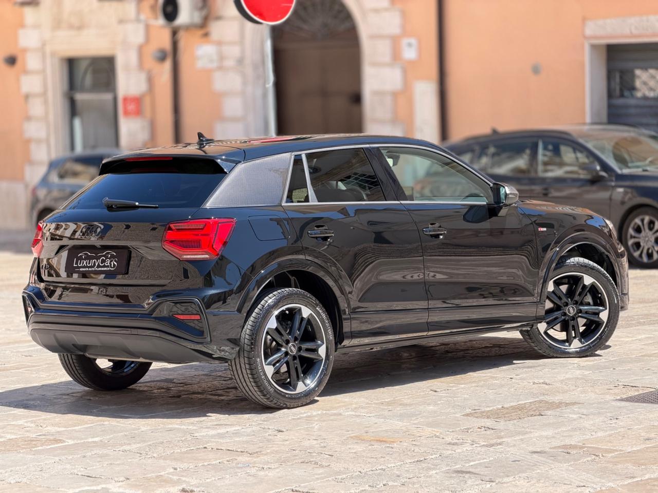 Audi Q2 35 TDI 2.0 150 Cv S TRONIC LINE IDENTITY BLACK