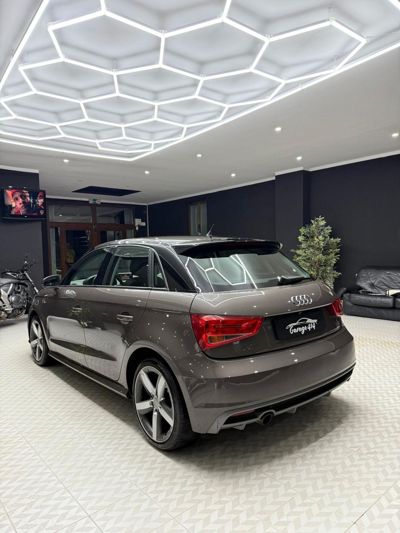 Audi A1 1.0 TFSI ultra Admired