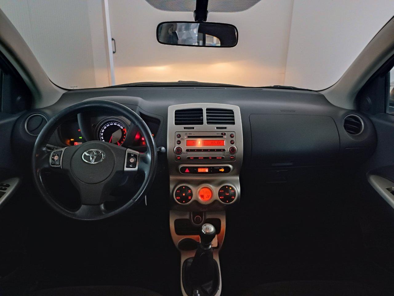 Toyota Urban Cruiser 1.4 d-4d Sol Awd