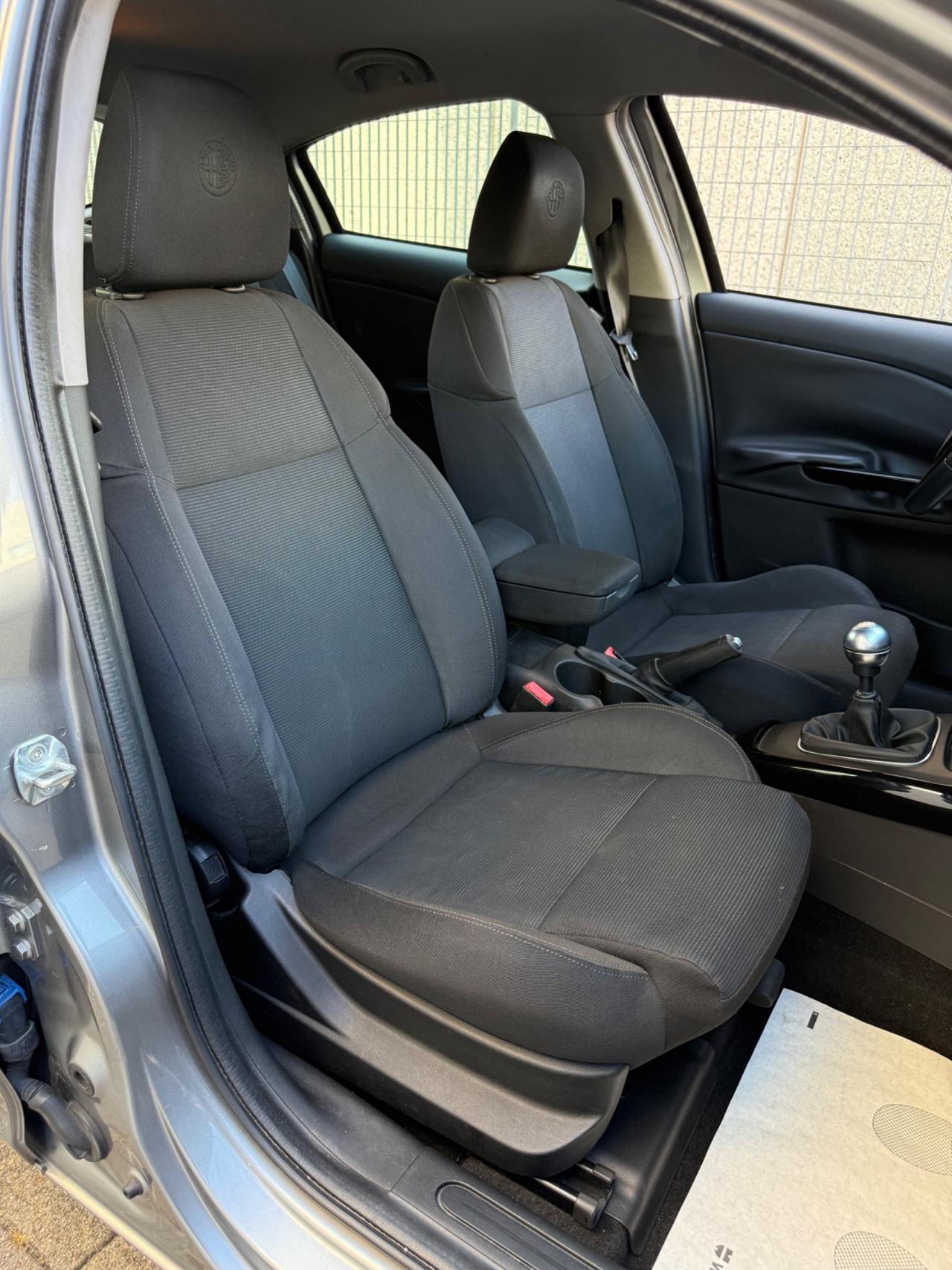 Alfa Romeo Giulietta 2.0 JTDm-2 170 CV S&S*Cerchi*Sensori*