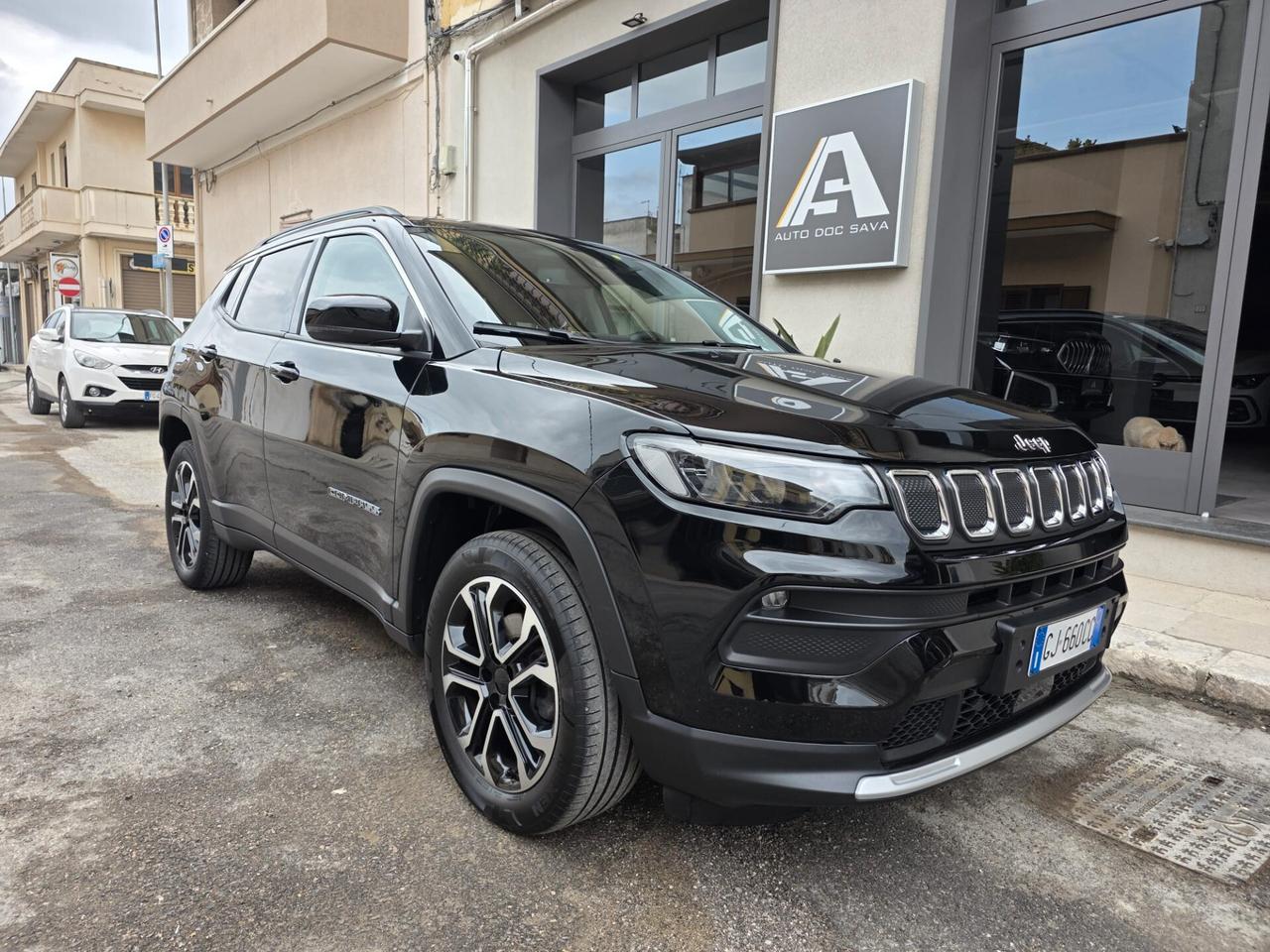 Jeep Compass 1.6 Multijet 130 Cv Limited+Fari Led+Retrocamera+Cerchi 18 ( Senza Vincoli Finanziari )