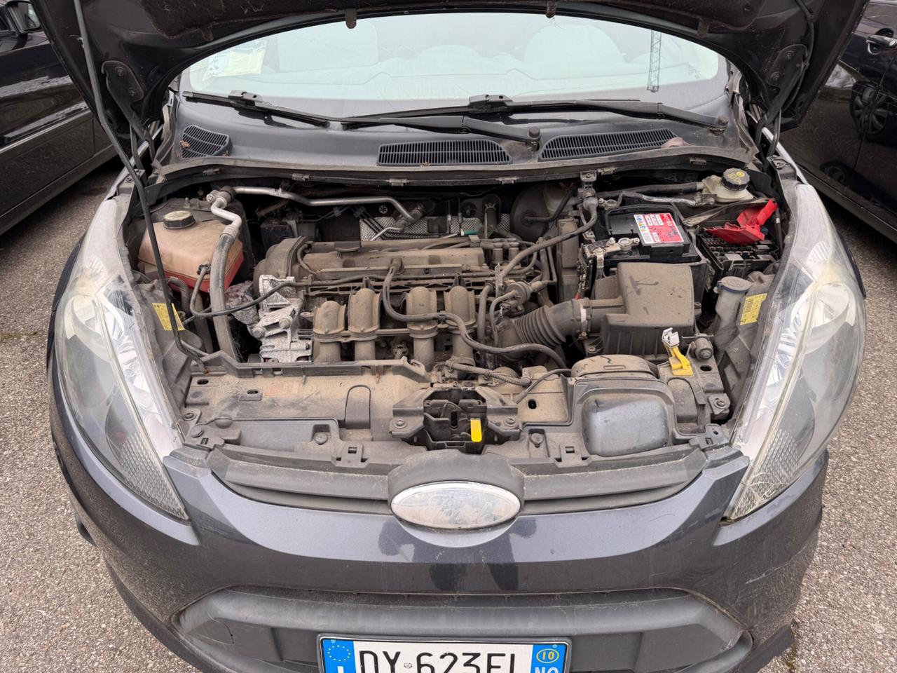 Ford Fiesta 1.2 benzina euro5a 82CV incidentato