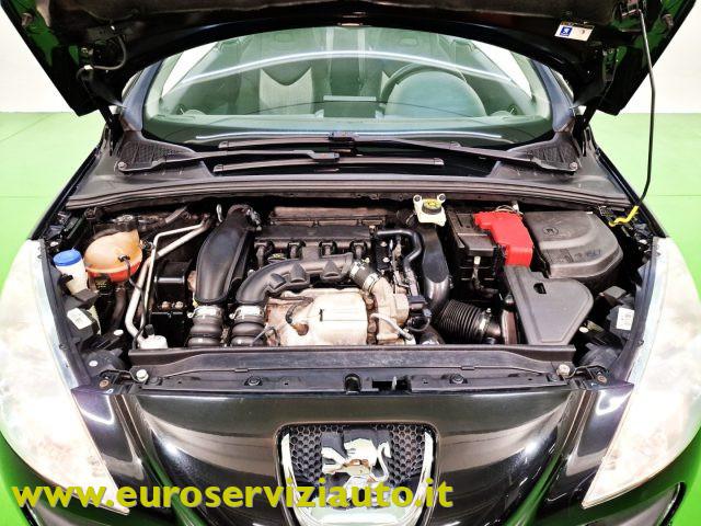 PEUGEOT 308 1.6 THP 150CV CC Féline