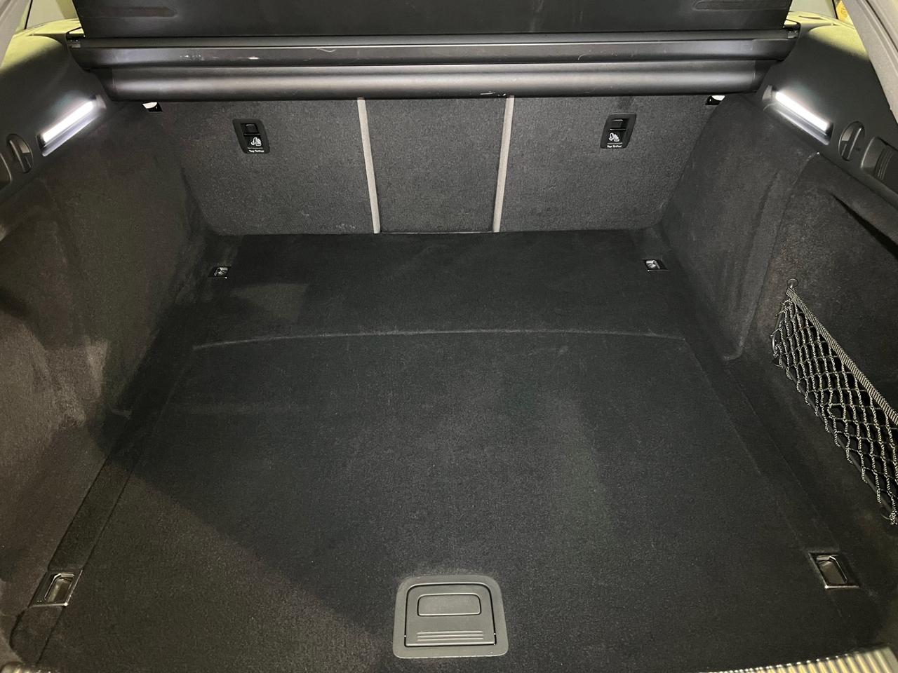 Audi A4 Avant 40 TDI quattro S tronic Business Advanced