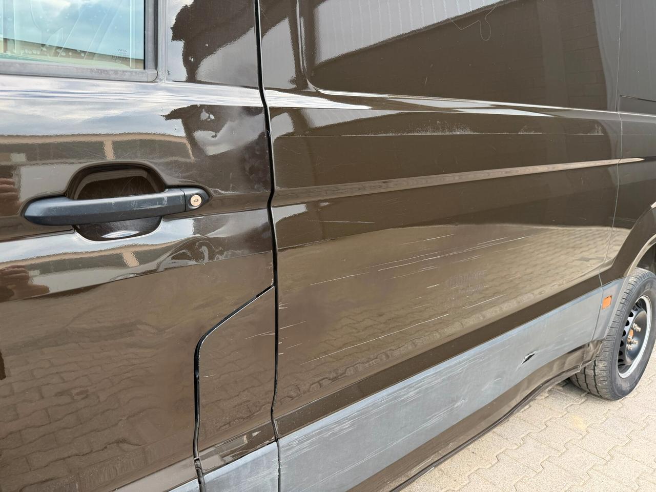 Volkswagen Crafter 2.0 tdi 140 cv ! CARROZZERIA DA RIPRISTINARE !
