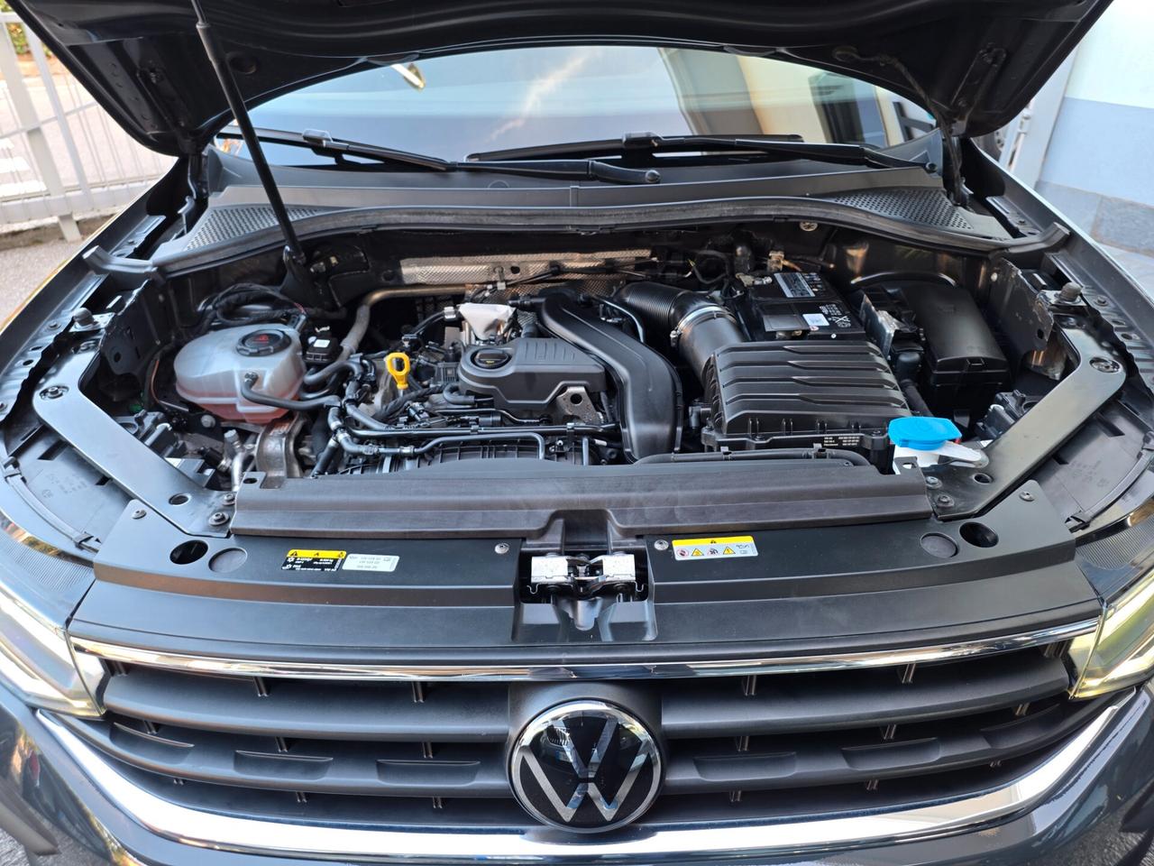 Volkswagen Tiguan 1.5 TSI 150cv DSG / GANCIO TRAINO