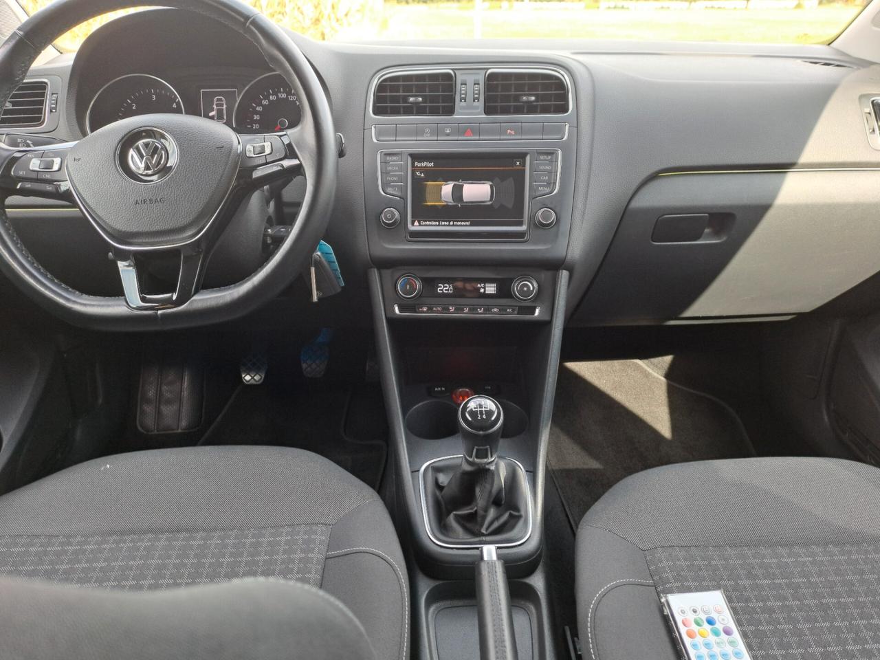 VW POLO 1.4 TDI 90CV 5P. HIGHLINE - OK NEOPATENTATI