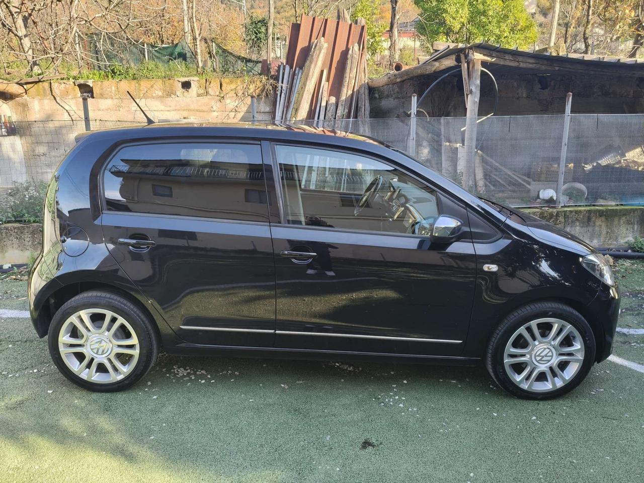 VOLKSWAGEN UP 1000 A METANO 5P FULL OPTIONAL