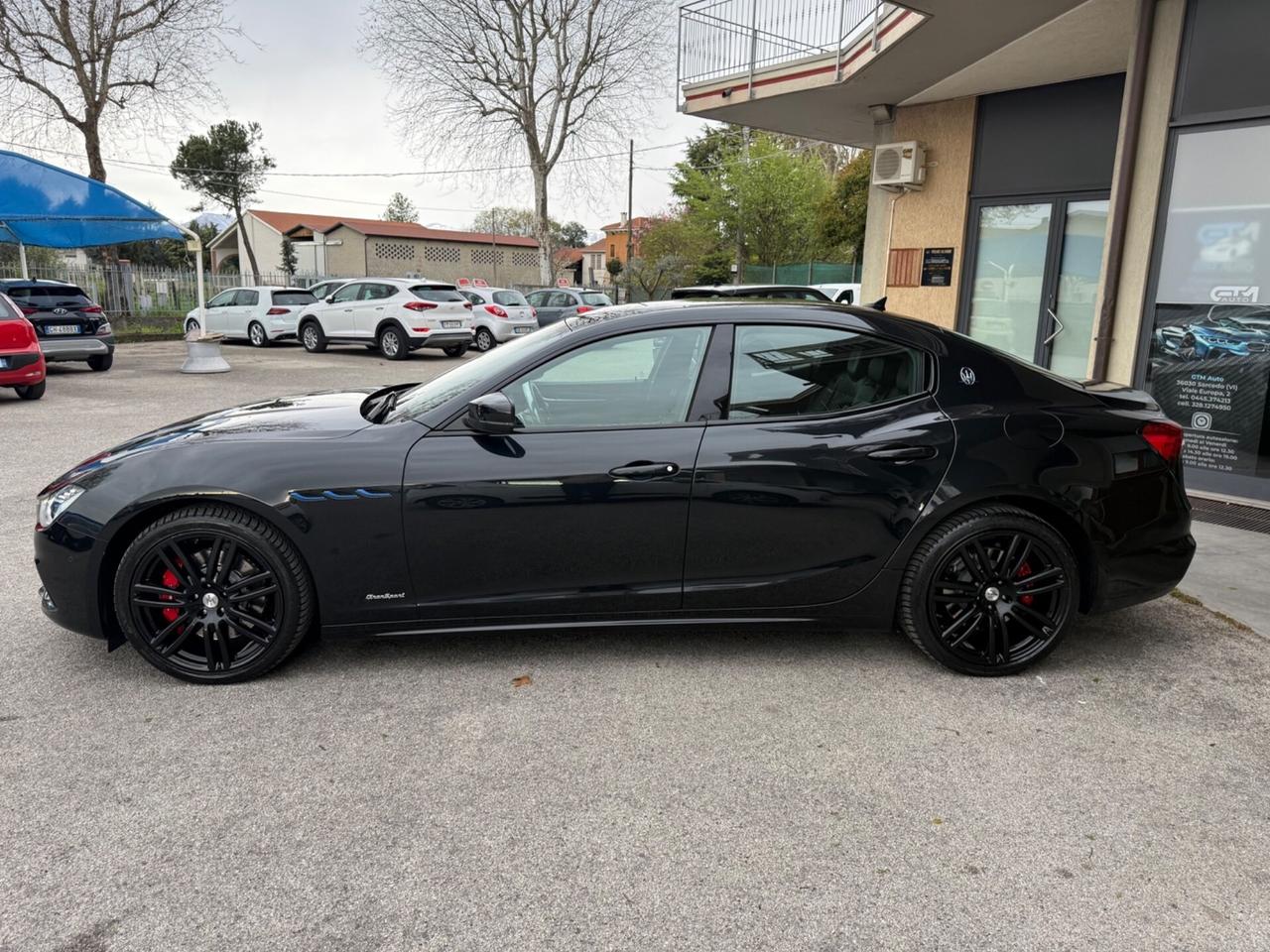 Maserati Ghibli L4 330 CV MHEV Gransport