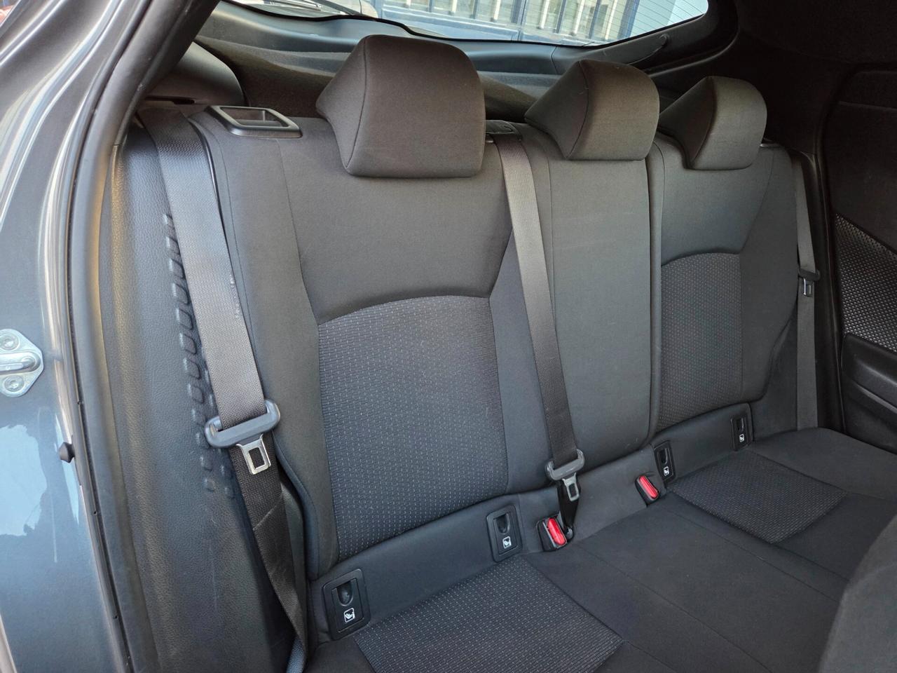 Toyota C-HR 1.8 Hybrid E-CVT Active