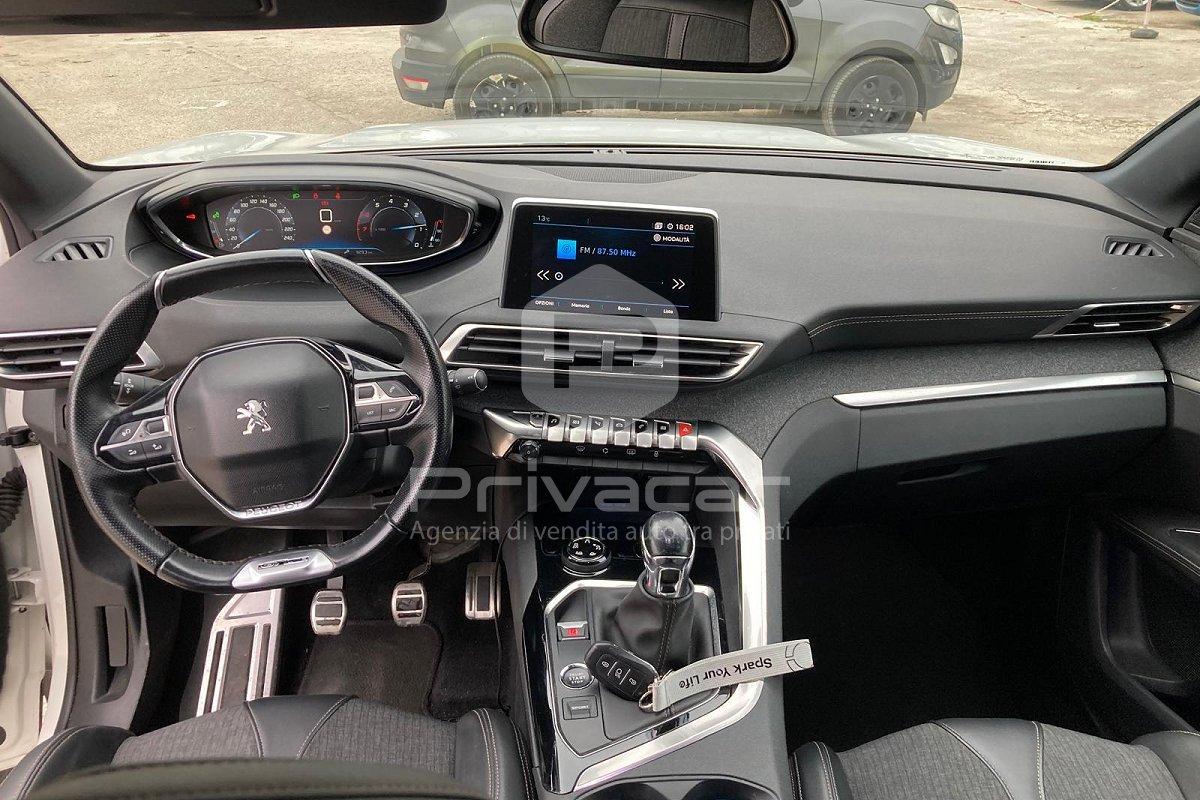 PEUGEOT 3008 PureTech Turbo 130 S&S GT Line