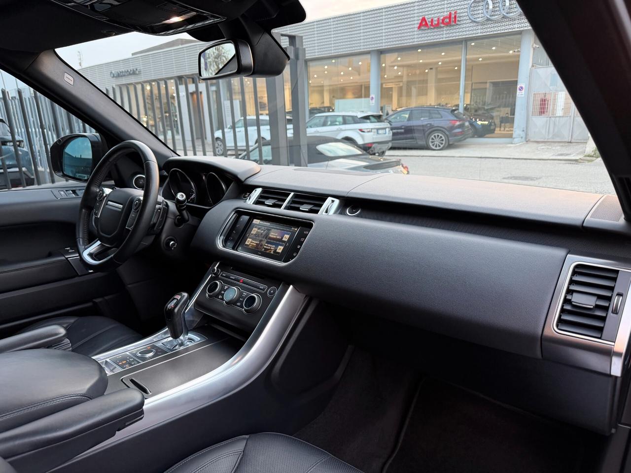 Land Rover Range Sport 3.0 TDV6 HSE Dynamic