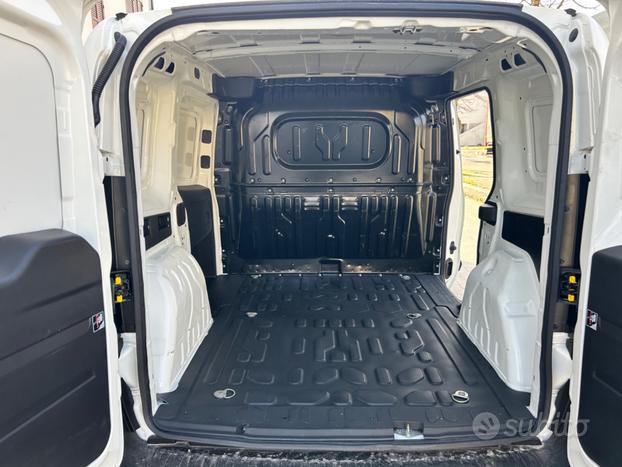 OPEL Combo 5ª serie - 2018