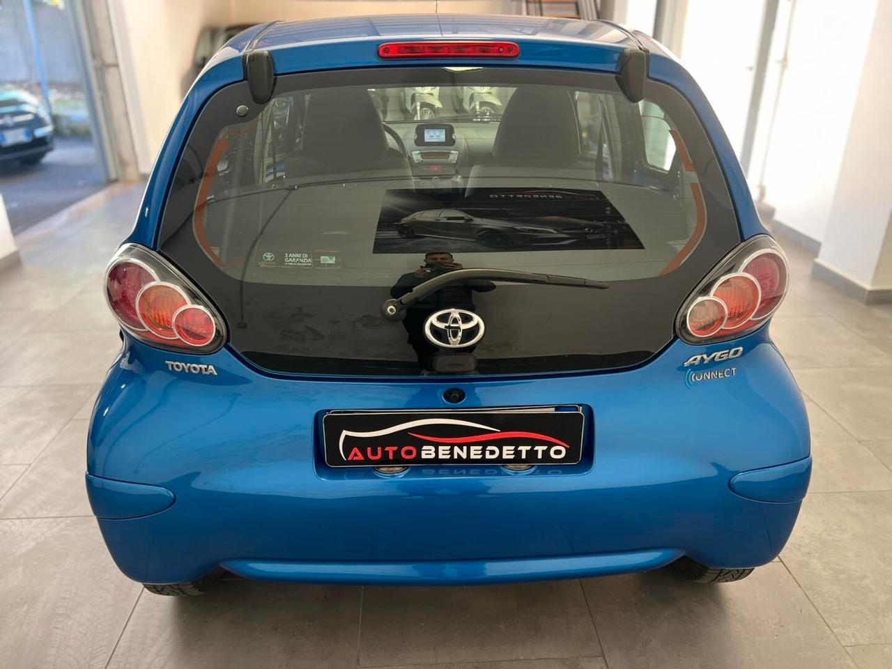 TOYOTA AYGO 1.0 5P CONNECT 2014