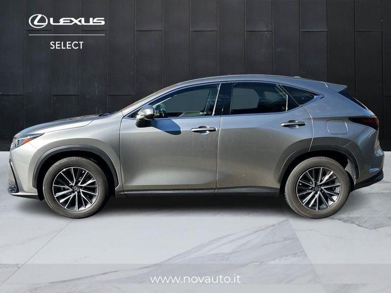 Lexus NX NX 350h 2.5 Business 4wd 244cv e-cvt