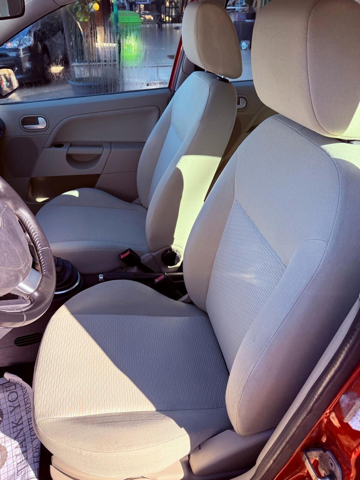 Lancia Ypsilon 1.2 MOMO DESIGN + FORD FIESTA 1.2 GHIA 5 PORTE COME NUOVA