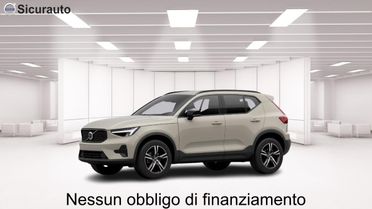 VOLVO Xc40 B3 Mild Hybrid Automatico Plus Dark