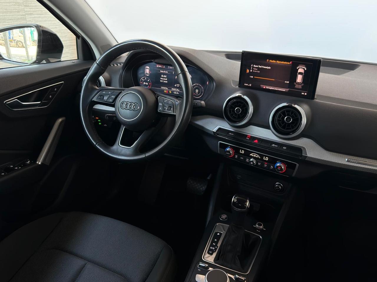 Audi Q2 35 TDI quattro S tronic line Edition