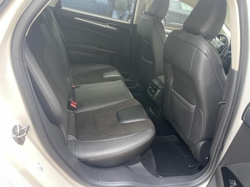 Ford Mondeo Full Hybrid 2.0 187 CV eCVT 4 porte Titanium Business