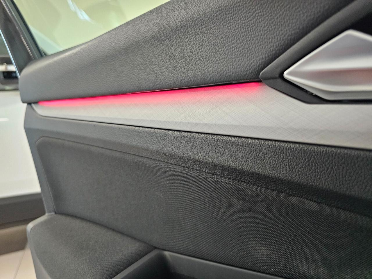 Volkswagen Golf 1.0 eTSI EVO DSG Life