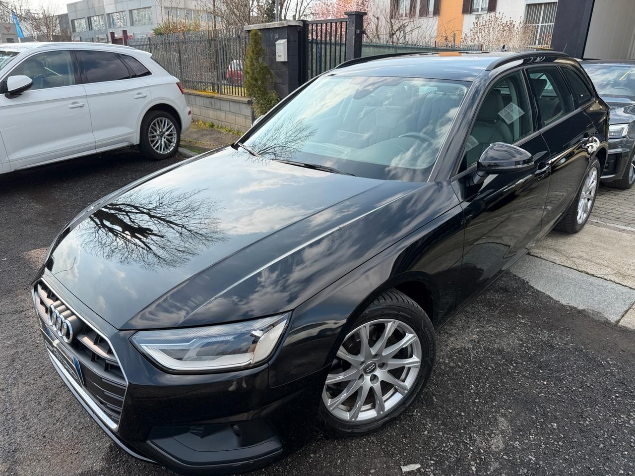 Audi A4 Avant 35 TDI/163 CV S tronic Business Advanced