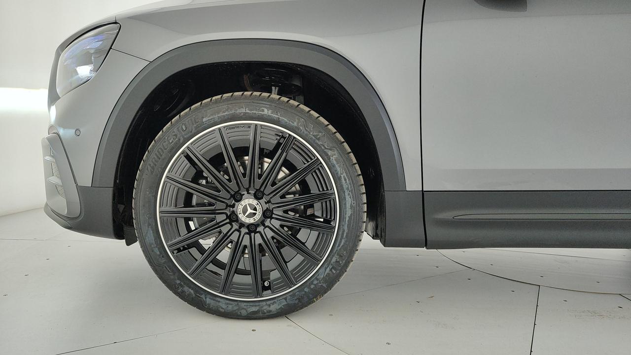 Mercedes-Benz GLB 200 d